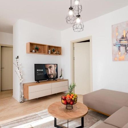 Apartment Kona - Free Parking & Self Check-In Ivanja Reka Экстерьер фото