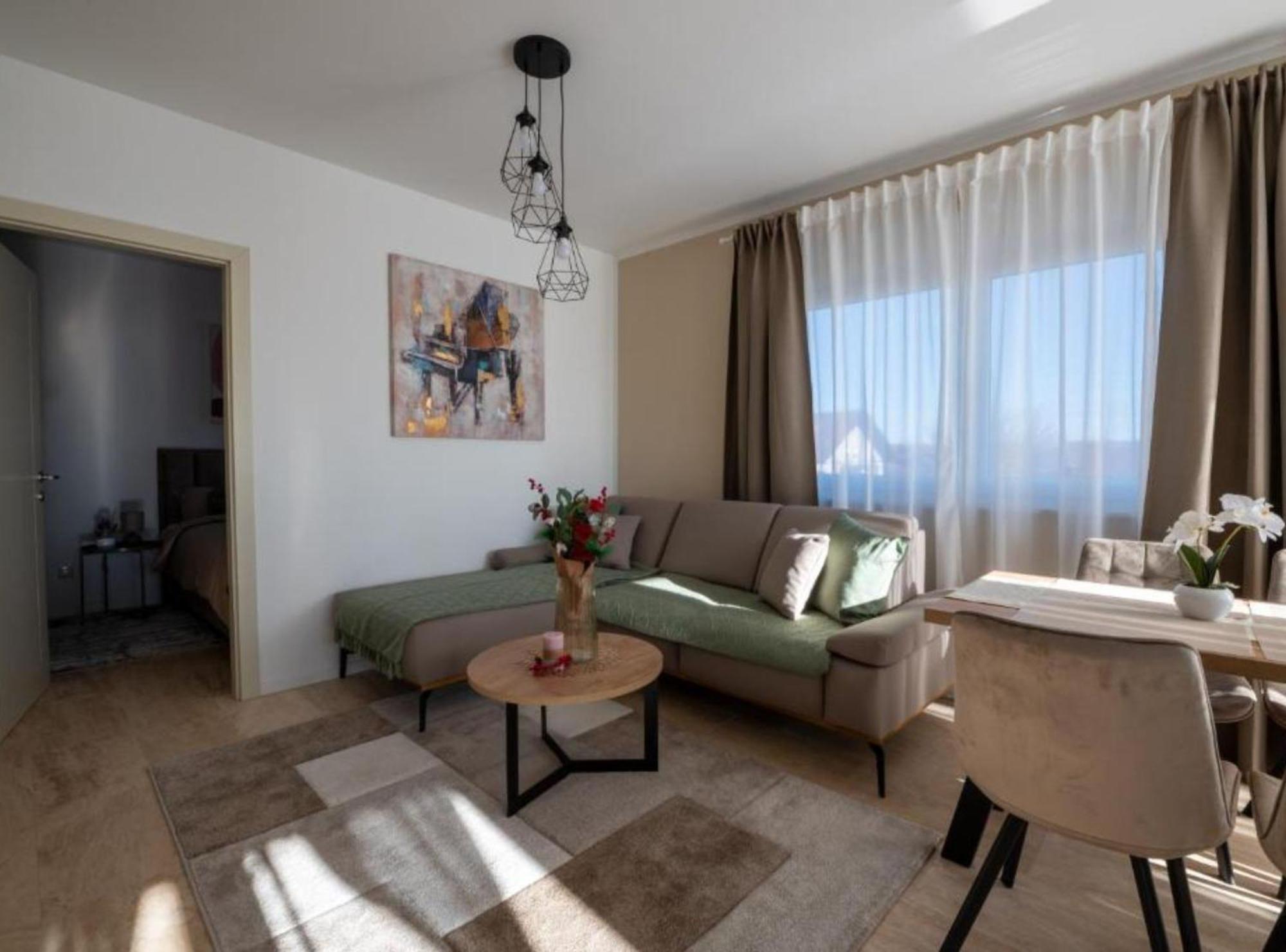 Apartment Kona - Free Parking & Self Check-In Ivanja Reka Экстерьер фото